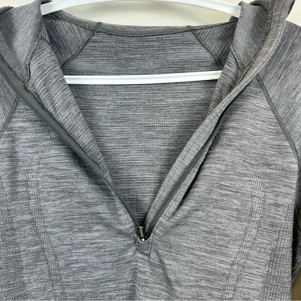 Lululemon Swiftly Wool 1/2 Zip Pullover Hoodie Grey Size 6 Running Top - Picture 12 of 12